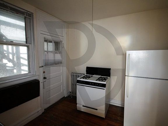5th image of 2944 N Albany Ave #3042U1