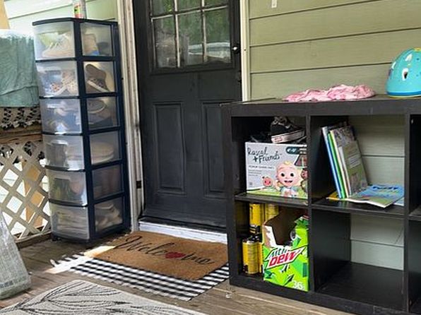 18 Apache Dr