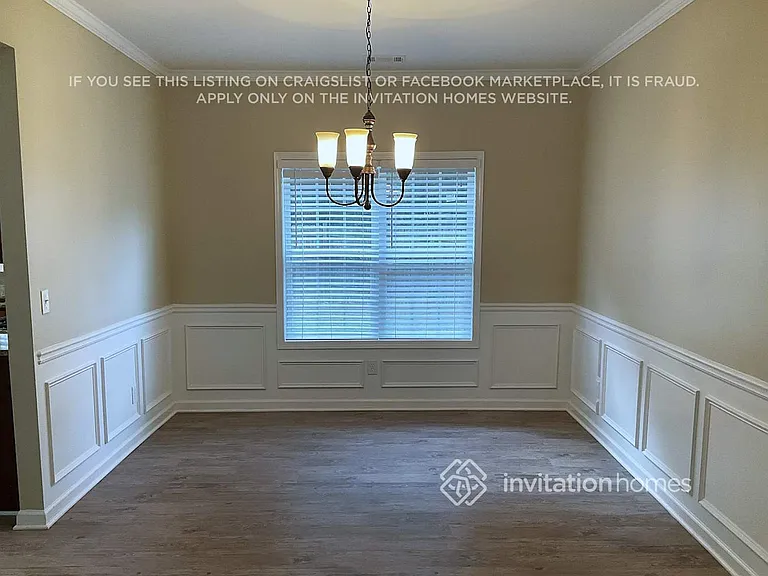925 Lakeside Ct — Photo 6