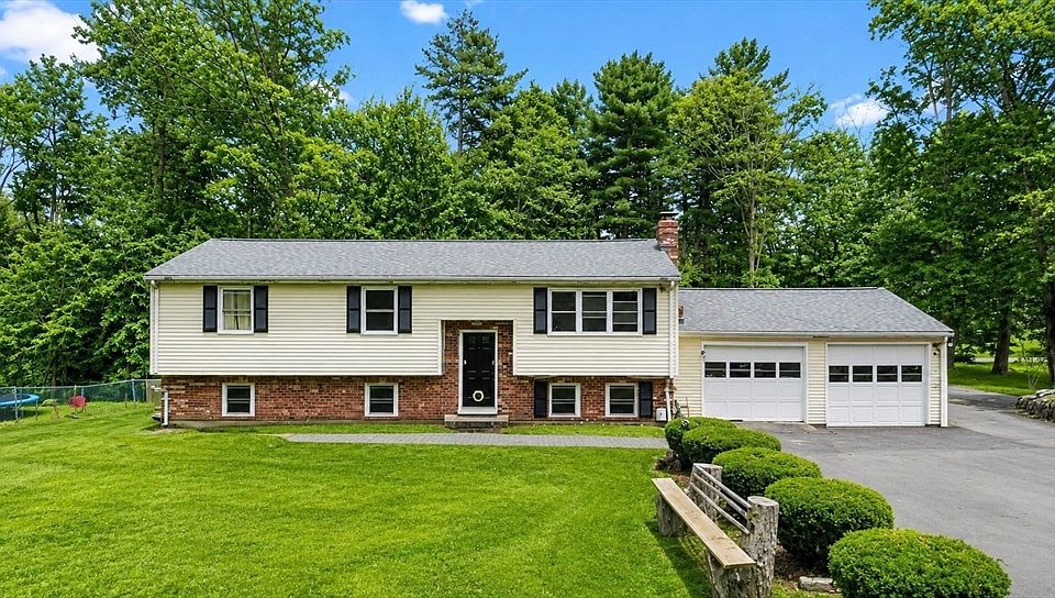 1st image of 36 Kalmia Rd