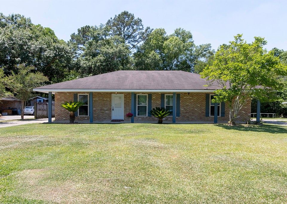 1st image of 26169 Shadow Brook Ave