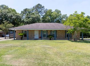 26169 Shadow Brook Ave, Denham Springs, LA 70726