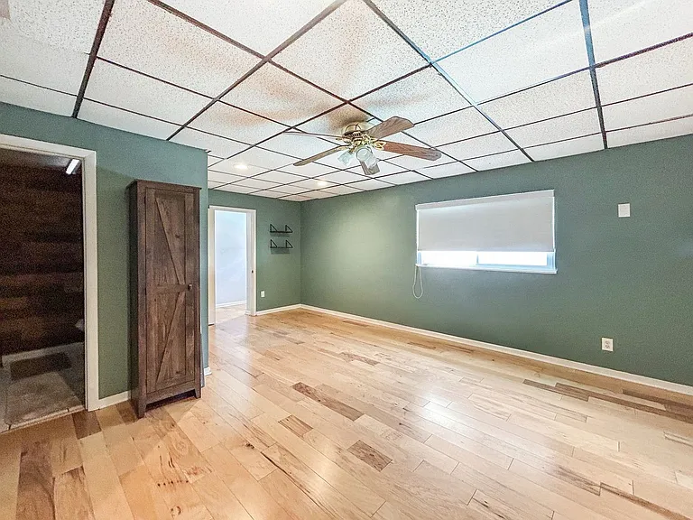 10904 Temple Ave — Photo 7