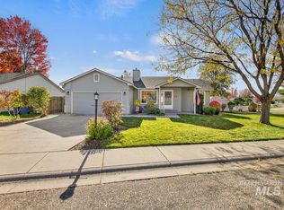 893 E Cembra St, Eagle, ID 83616