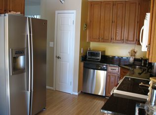 17 Dawn View Ct, Silver Spring, MD 20904