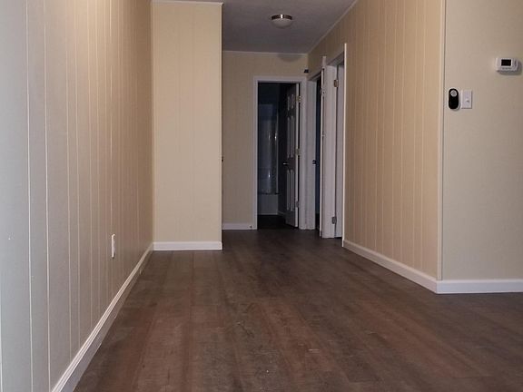 5th image of 494 Laurel Brook Dr #1