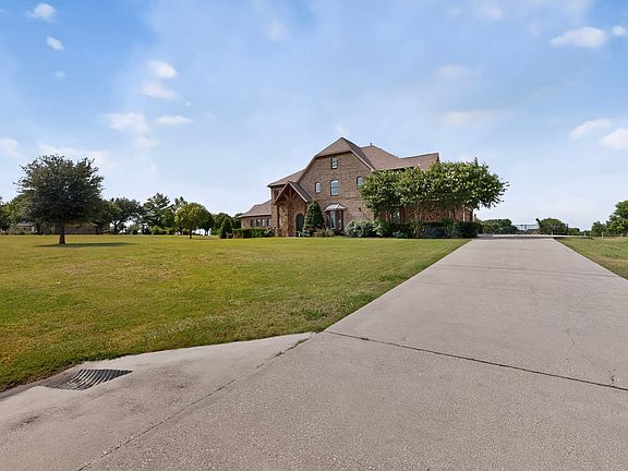 4th image of 4651 High Point Dr