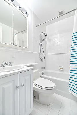 Rented by PocketBroker Inc | media 22