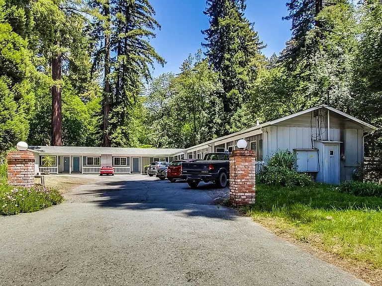 8725 La Honda Rd #4 — Photo 23