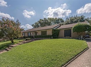 9448 Red River Dr, Woodway, TX 76712