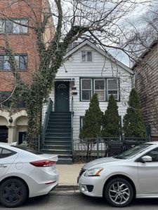 1529 N Wieland St, Chicago, IL, 60610