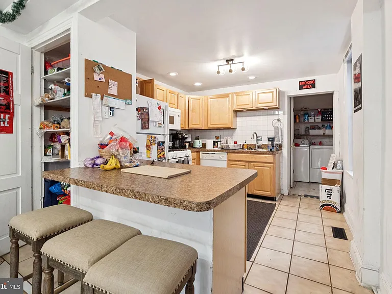 1722 N Willington St — Photo 4