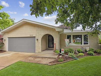 2414 Chippewa Ct, Lisle, IL, 60532