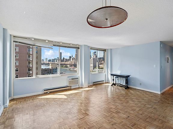 3rd image of 575 Main St APT 1602