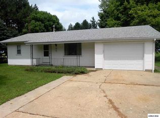 305 Kennedy Rd, Elkhart, IL 62634