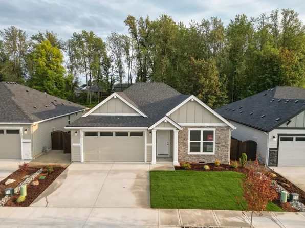 737 NW 28th St, Battle Ground, WA 98604