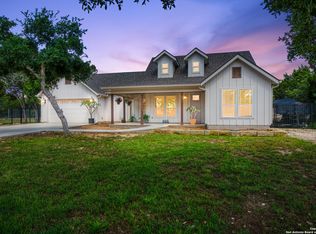 176 Campbell Dr, Canyon Lake, TX 78133