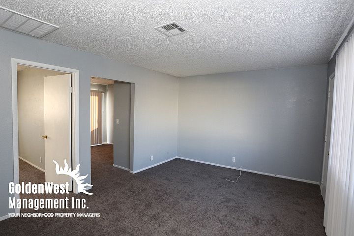 1st image of 75 E Atlantic Ave APT 6