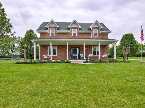 1898 Spring Meadow Dr, Lebanon, OH 45036