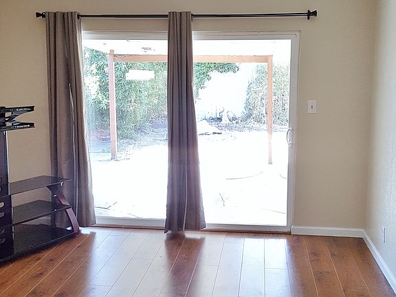 2nd image of 5088 Valpey Park Ave