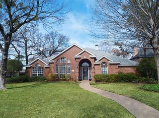 717 Newport Rd, Fort Worth, TX 76120