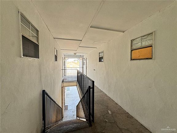 3rd image of 1804 Oasis Ave APT 308