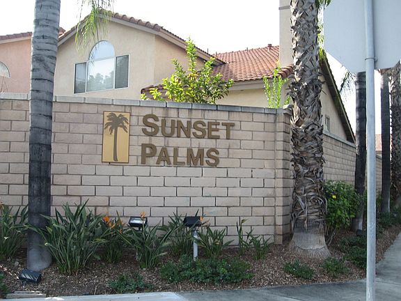 Sunset Palms Community