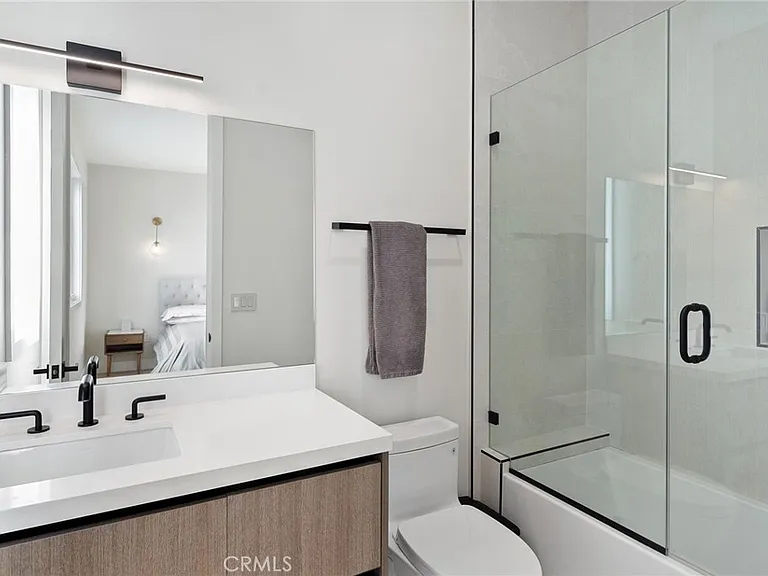 15547 Valley Vista Blvd — Photo 53