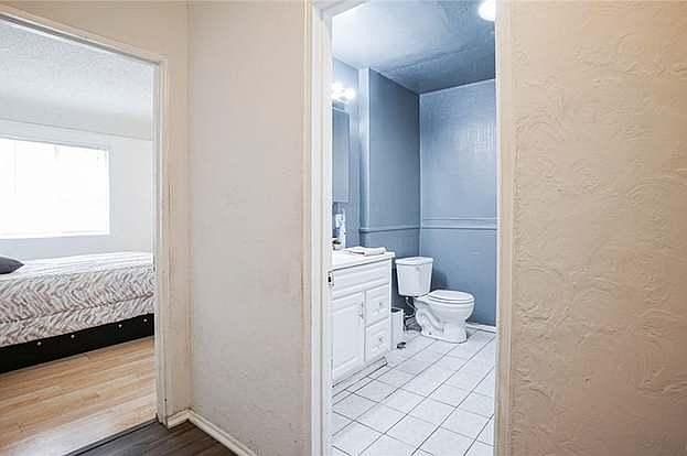 1st image of 2709 Fashion Ave
