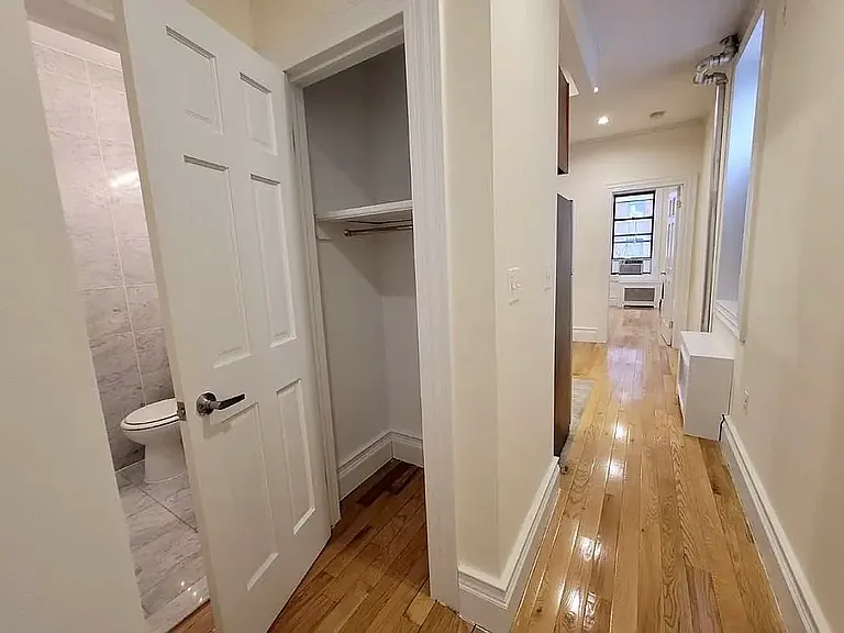 131 Thompson St #4Y — Photo 6