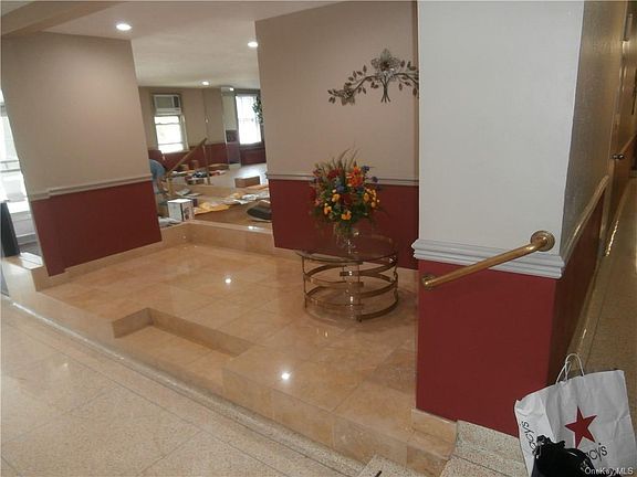 3rd image of 1853 Central Park Ave APT 8G
