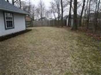 4th image of 10225 Forestedge Ln