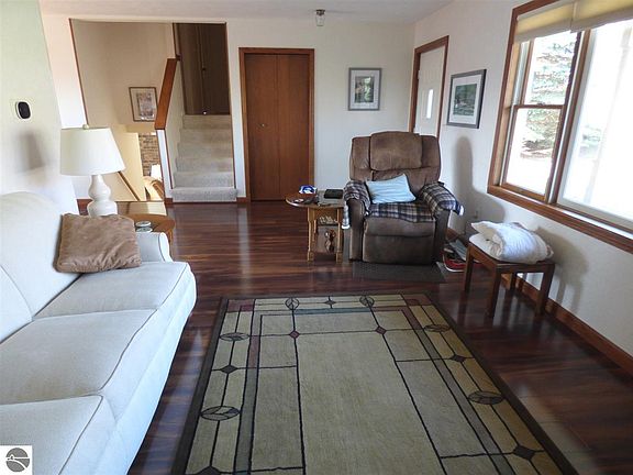 3rd image of 3120 Paysage Pl