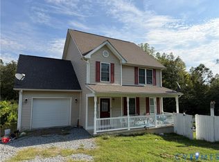 227 Boulder Springs Ln, Louisa, VA 23093