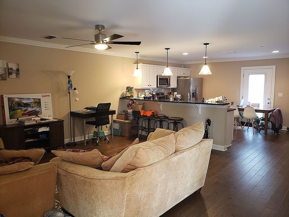 1st image of 2506 E Main St #1