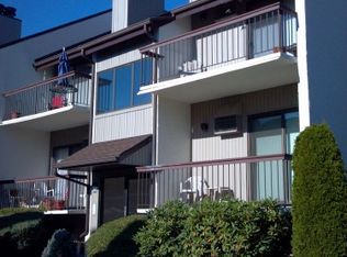 302 Hackensack St #1A, Wood Ridge, NJ 07075