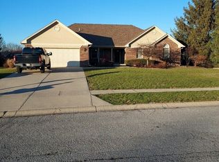 4 Torrey Pine Dr, Brownsburg, IN 46112