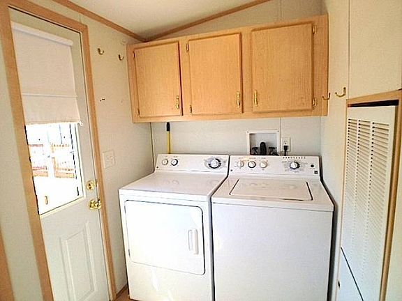 Laundry off Kitchen
