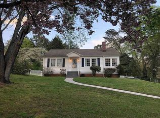 4700 Seminole Rd, Knoxville, TN 37918