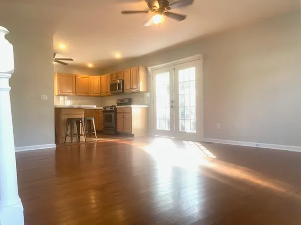 1560 Whittier Ave, Toms River, NJ 08753