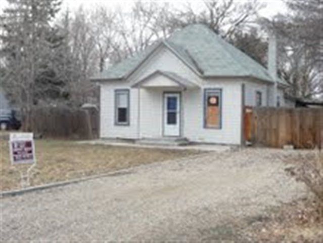 1st image of 113 N Hawthorne Dr