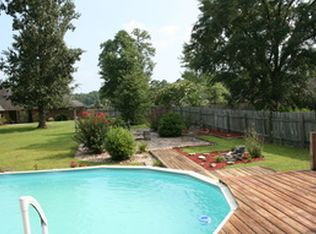 125 Oakstead Dr, Richmond Hill, GA 31324