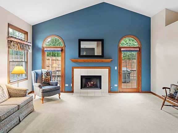 5th image of 14642 Club Circle Dr