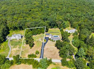 21 Olmstead Rd, East Haddam, CT 06423