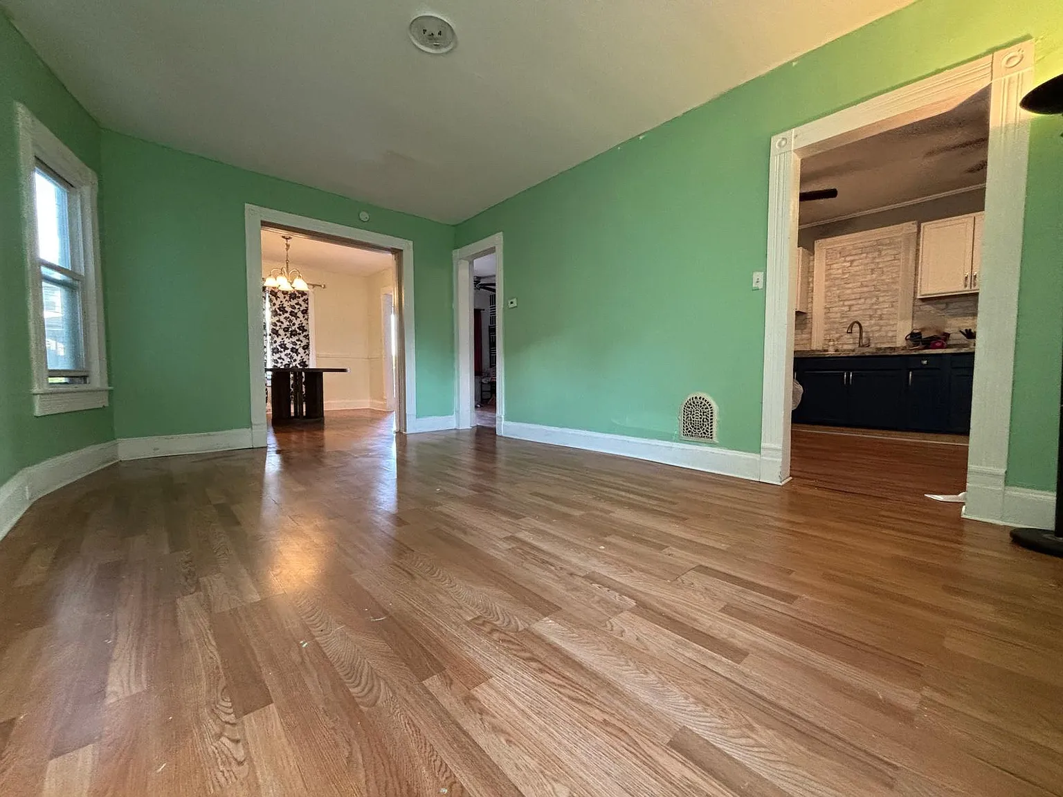 417 Orchard St — Photo 2