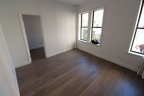 Rented by Blip LLC | media 40