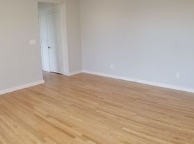 427 Fort Washington Ave, New York, NY