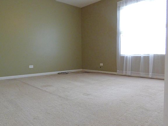 5th image of 2265 Flagstone Ln