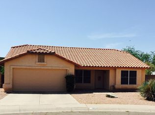 5860 W Glenview Pl, Chandler, AZ 85226