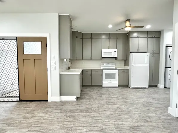 3152 Kaimuki Ave, Honolulu, HI 96816